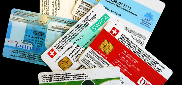 Schweizerische Krankenversicherungskarten diverser Anbieter